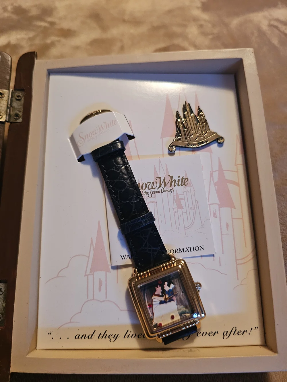 Disney Snow White Themed Brown Decorative Limited Edition Watch